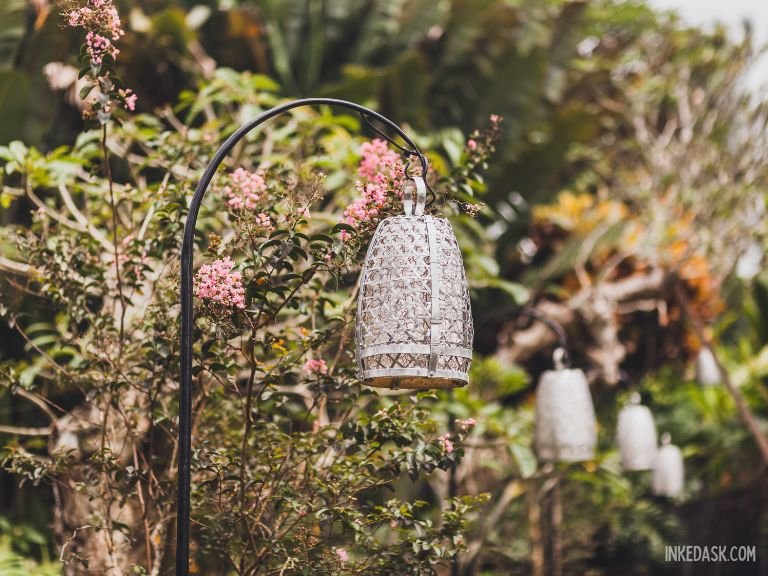 Right Lanterns For Your Garden